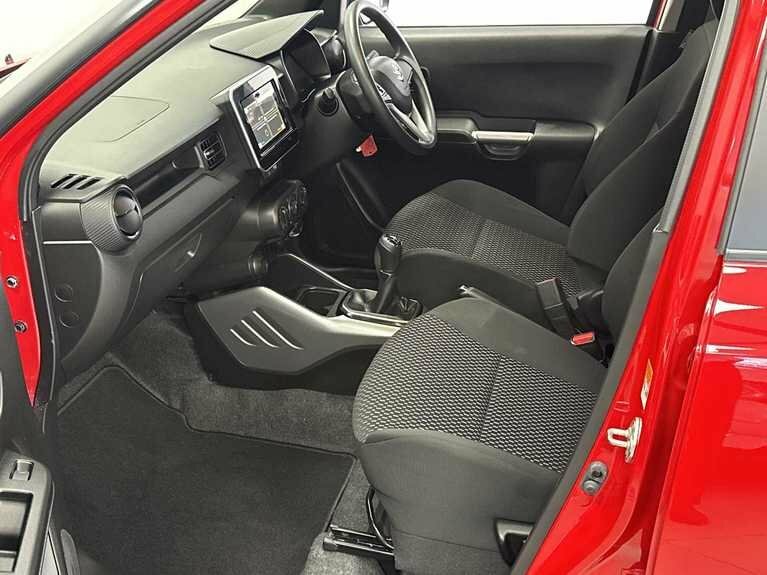 Suzuki Ignis Hatchback #25