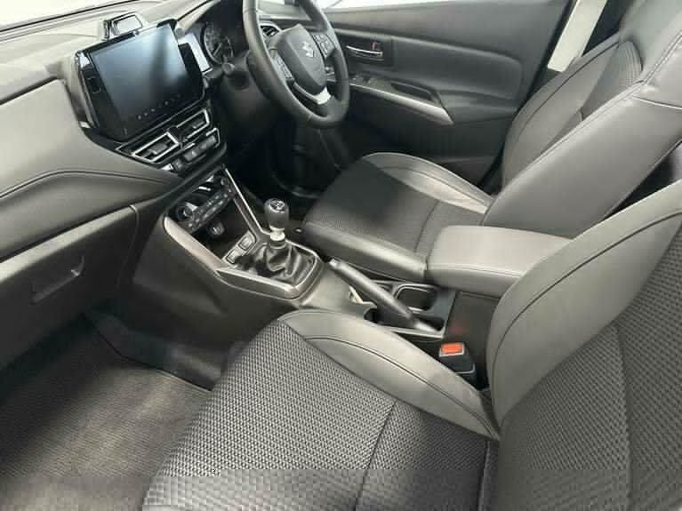 Suzuki S Cross 1.4 Boosterjet 48V Hybrid Ultra #3