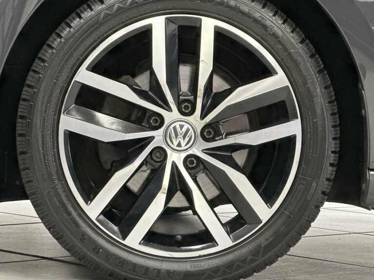 Volkswagen Golf 2.0 Tdi Match Edition Hatchback HJ69UAM  #5