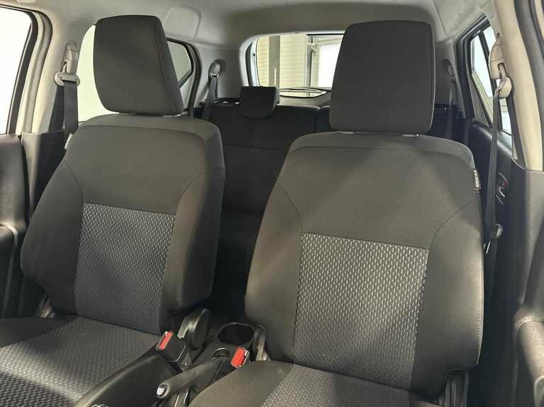 Suzuki Ignis Sz5 Dualjet Mhev Cvt 2023 Red #33