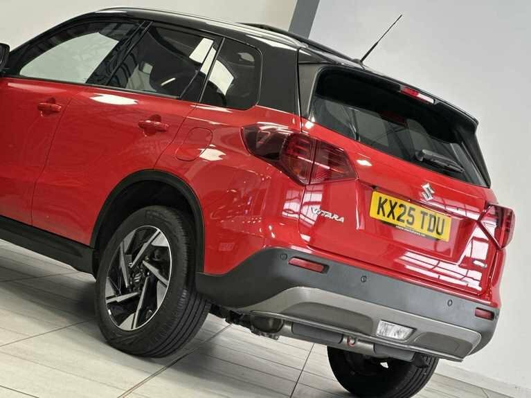 Suzuki Vitara 128Kw Ultra 61Kwh Green #18
