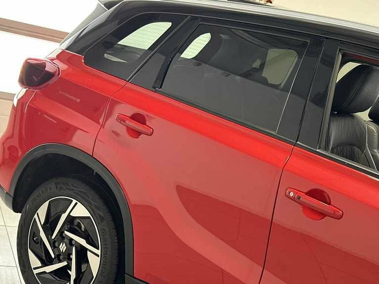 Suzuki Vitara 128Kw Ultra 61Kwh Green #31