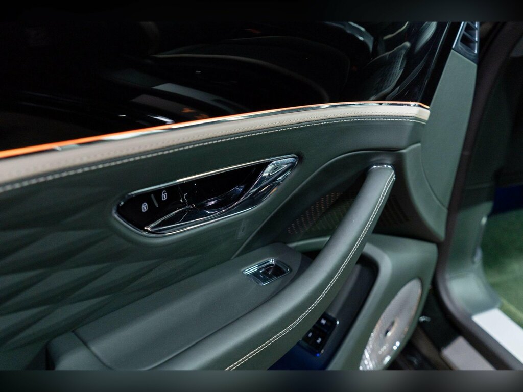 Bentley Flying Spur 4.0 V8 Azure Saloon 4Wd Euro 6 55 #38
