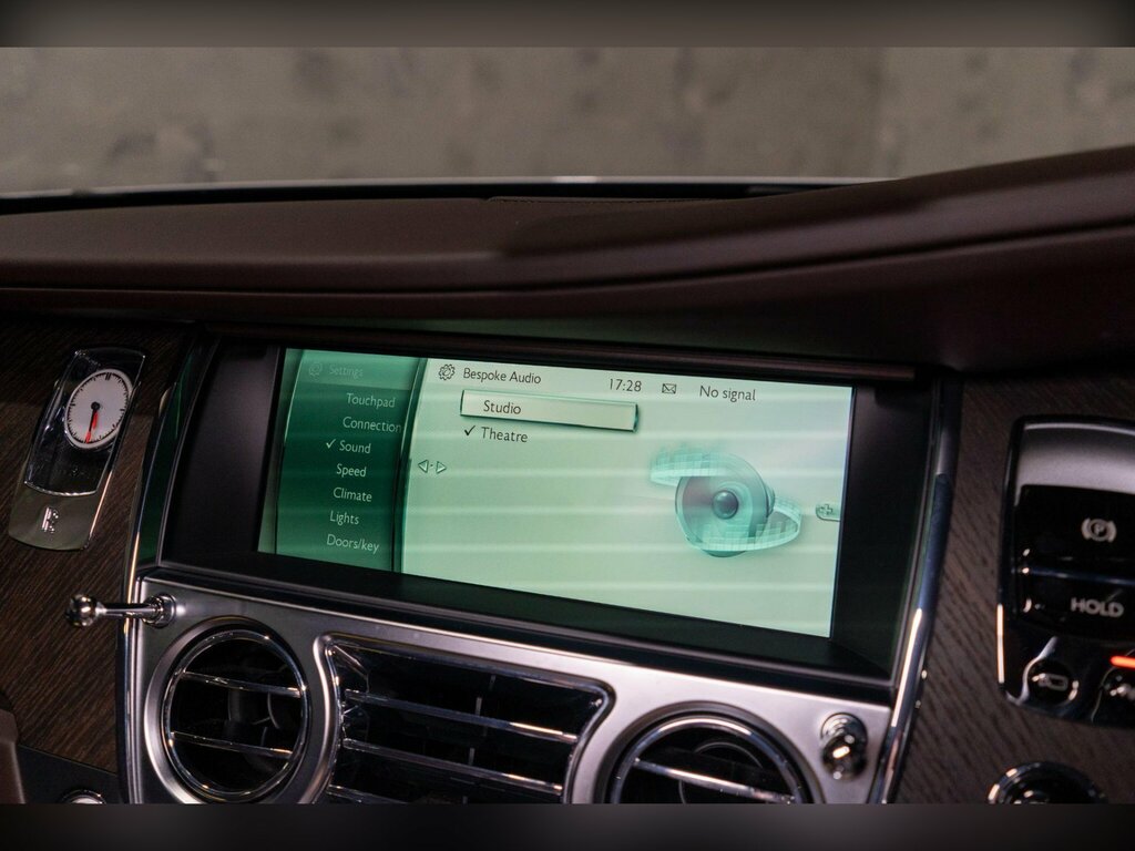 Rolls-Royce Wraith 624 Bhp Black #24