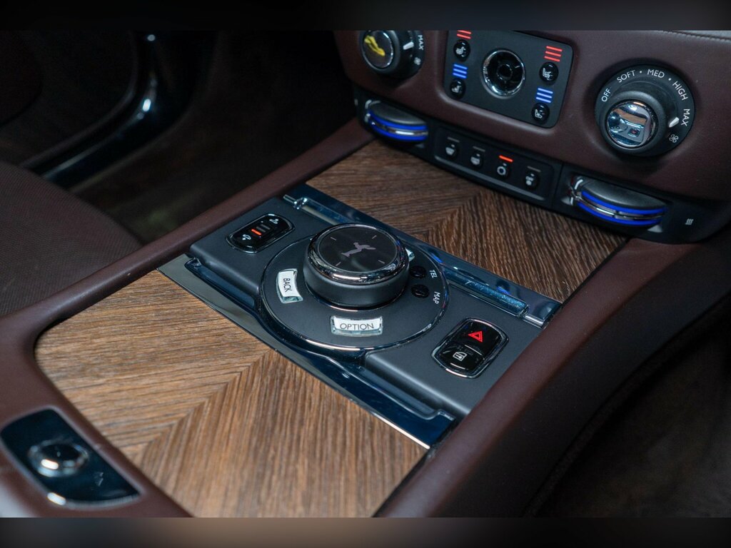 Rolls-Royce Wraith 624 Bhp Black #17