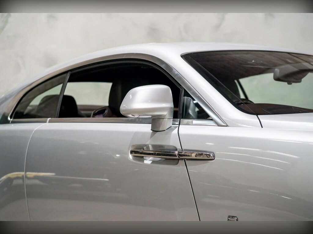 Rolls-Royce Wraith 624 Bhp Black #30