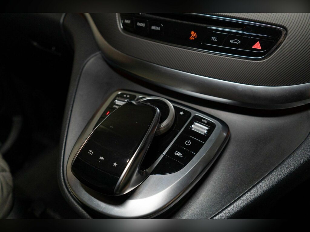 Mercedes-Benz V Class Mpv 2.2 V220d Sport G-tronic Lwb Euro 6 Ss #16