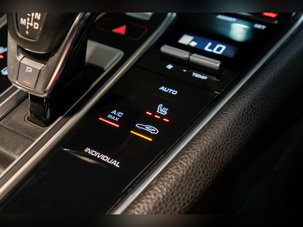 Porsche Panamera Panamera 4 E-hybrid S-a Black #17