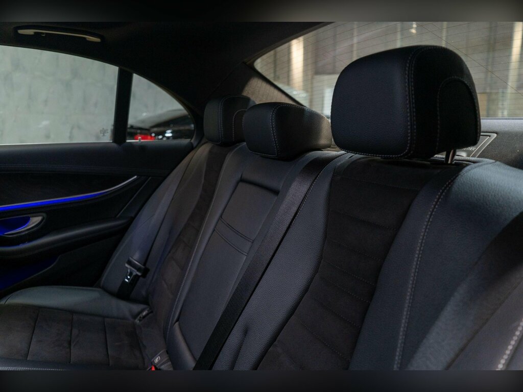 Mercedes-Benz E Class E220d Amg Line 9G-tronic Grey #18