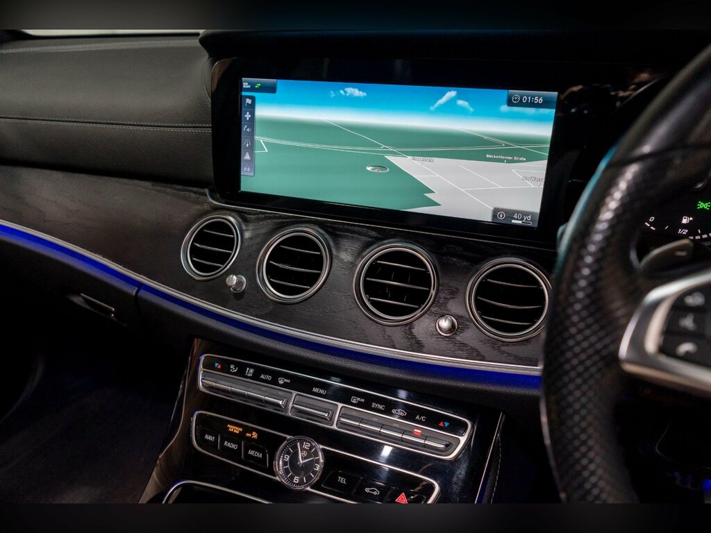 Mercedes-Benz E Class E220d Amg Line 9G-tronic Grey #19