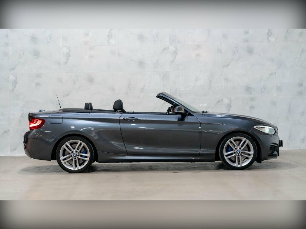 BMW 2 Series 220D M Sport White #8