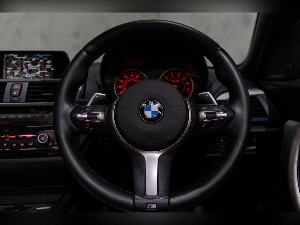 BMW 2 Series 220D M Sport White #30