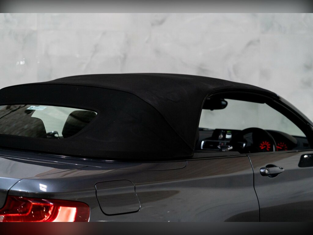 BMW 2 Series 220D M Sport White #37
