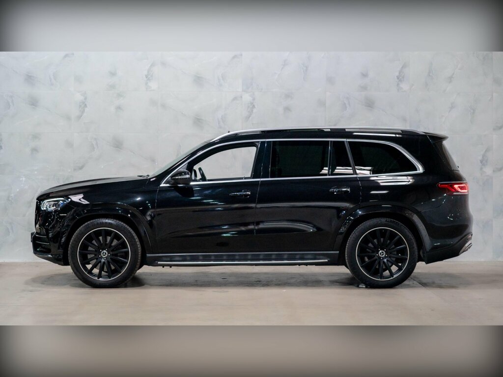 Mercedes-Benz GLS Class Amg Line Green #9
