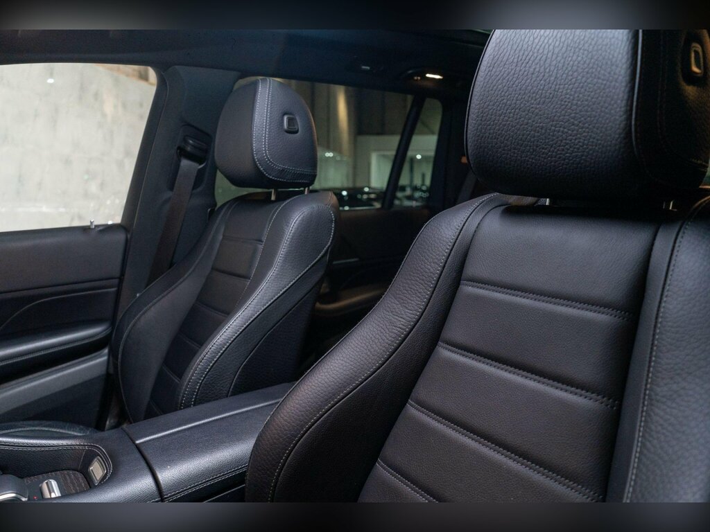 Mercedes-Benz GLS Class Amg Line Green #14