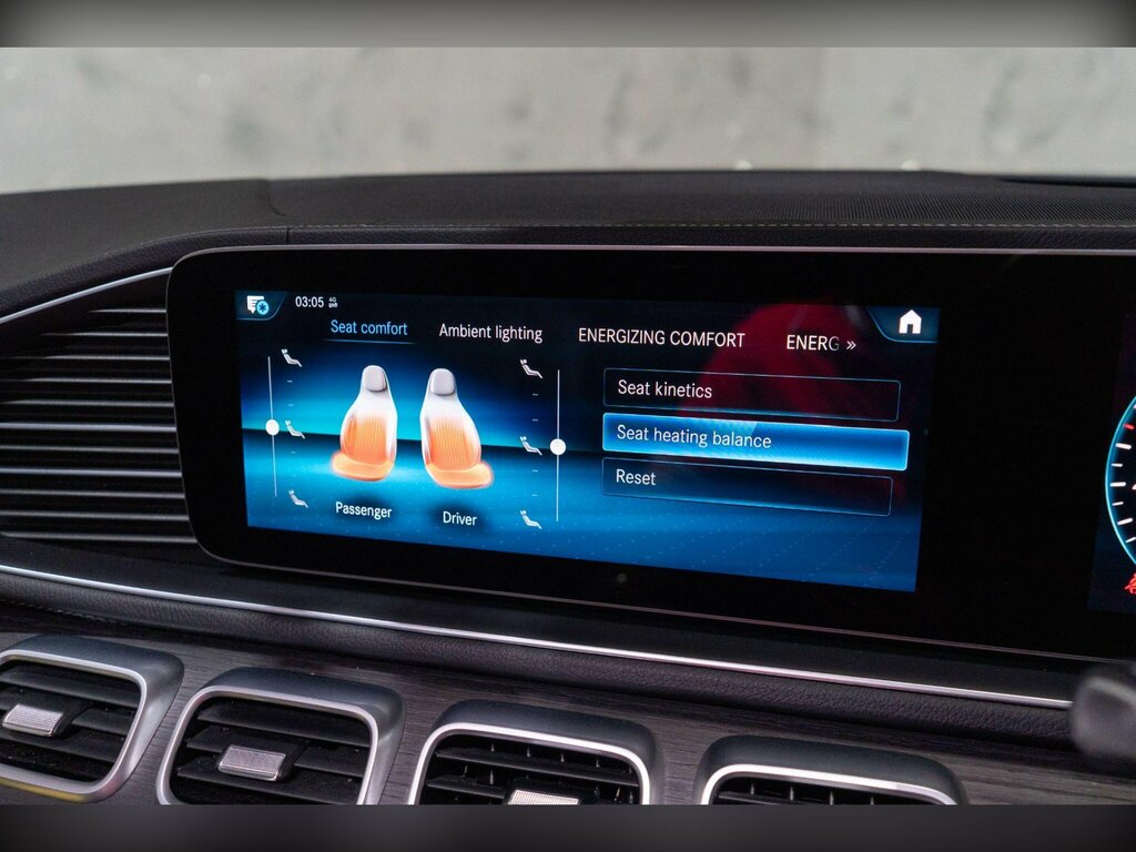 Mercedes-Benz GLS Class Amg Line Green #31