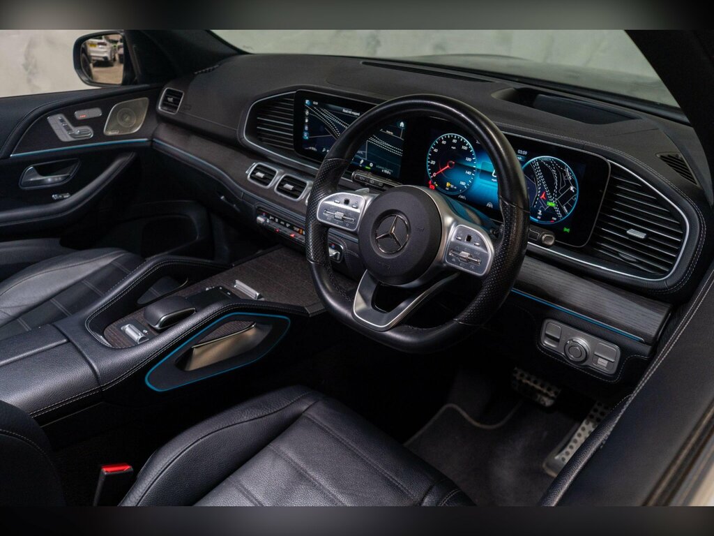 Mercedes-Benz GLS Class Amg Line Green #10
