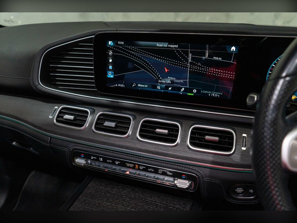 Mercedes-Benz GLS Class Amg Line Green #20