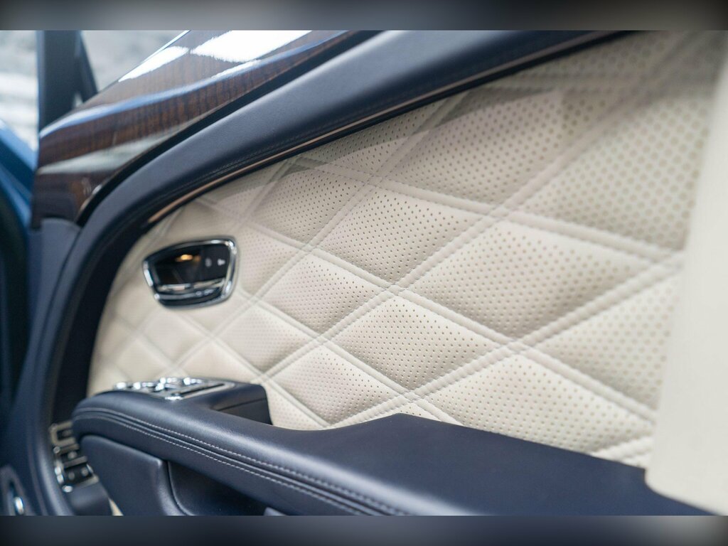Bentley Mulsanne Mulsanne Special Edition V8 Grey #53