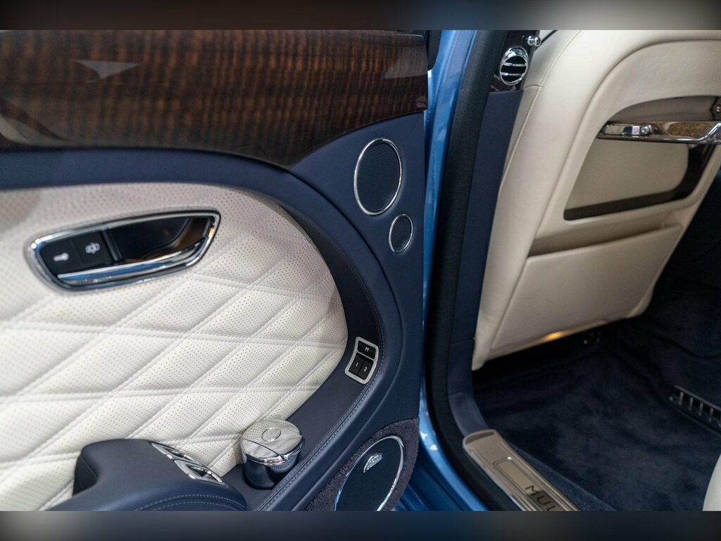 Bentley Mulsanne Mulsanne Special Edition V8 Grey #57