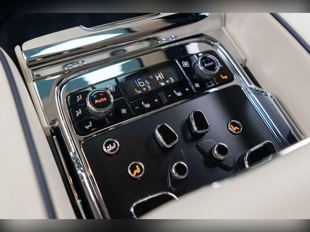 Bentley Mulsanne Mulsanne Special Edition V8 Grey #28