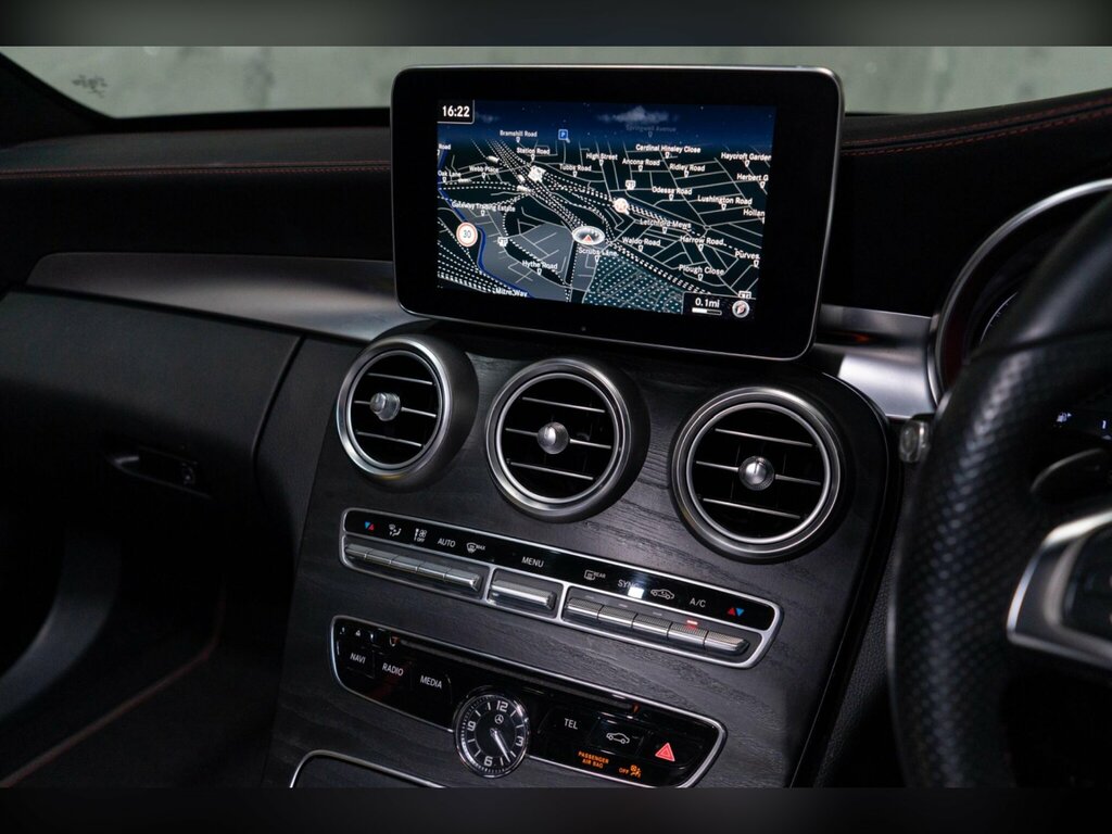 Mercedes-Benz C Class C220d Amg Line Premium White #32