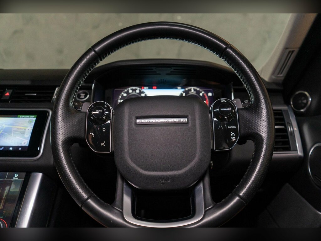 Land Rover Range Rover Sport D300 Hse Silver Black #32