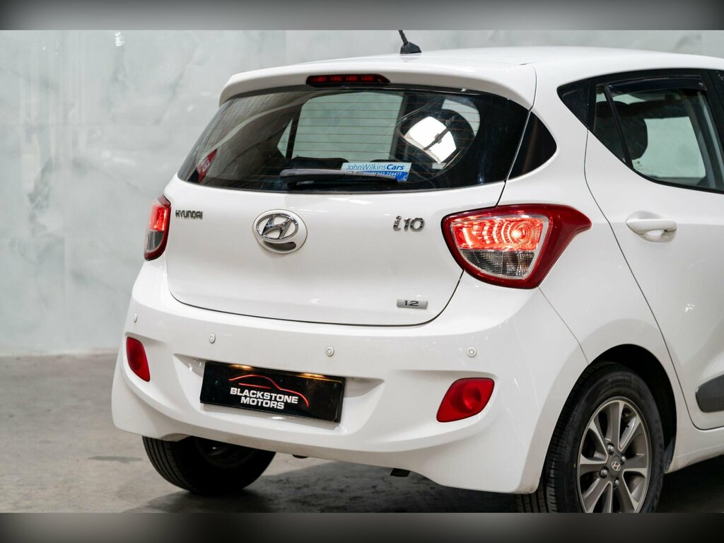 Hyundai I10 1L Se White #11