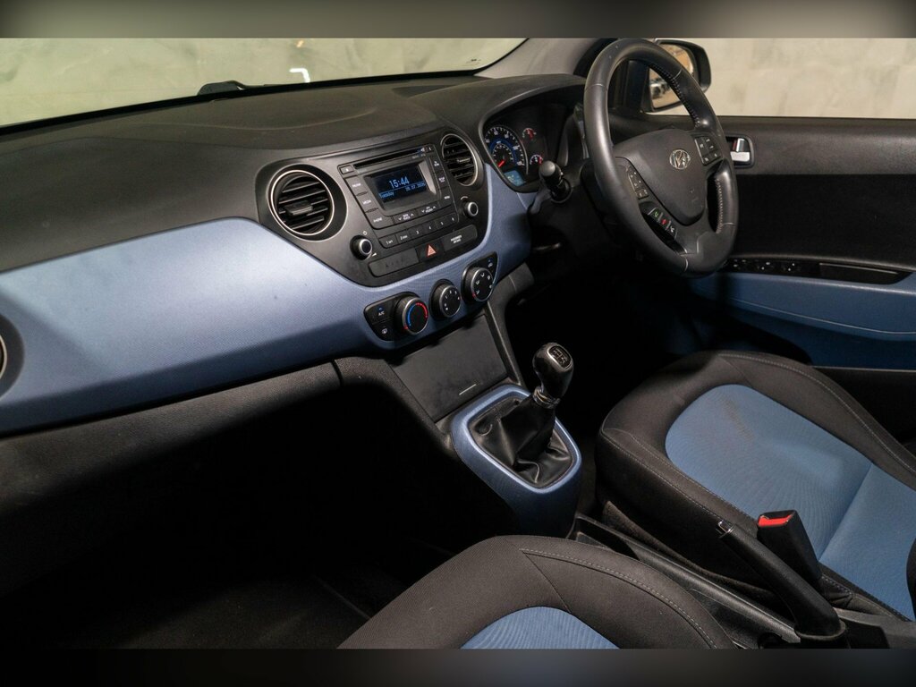 Hyundai I10 1L Se White #14