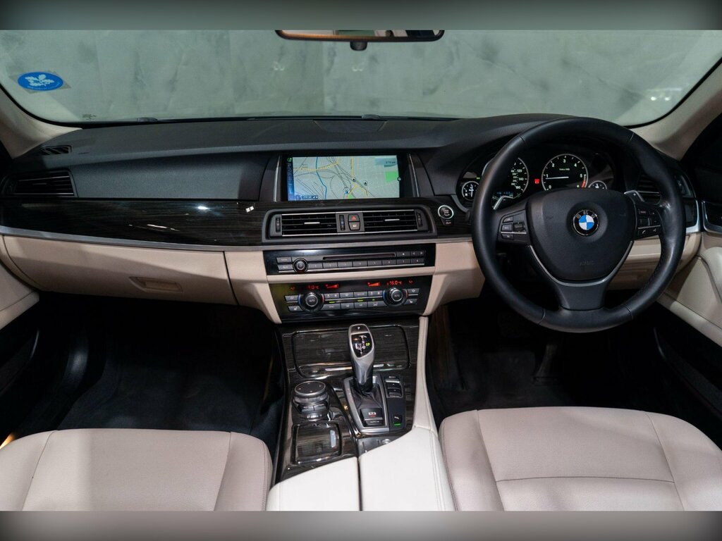 BMW 5 Series 2.0 520D Se Touring Black #11