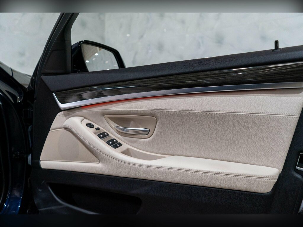 BMW 5 Series 2.0 520D Se Touring Black #30