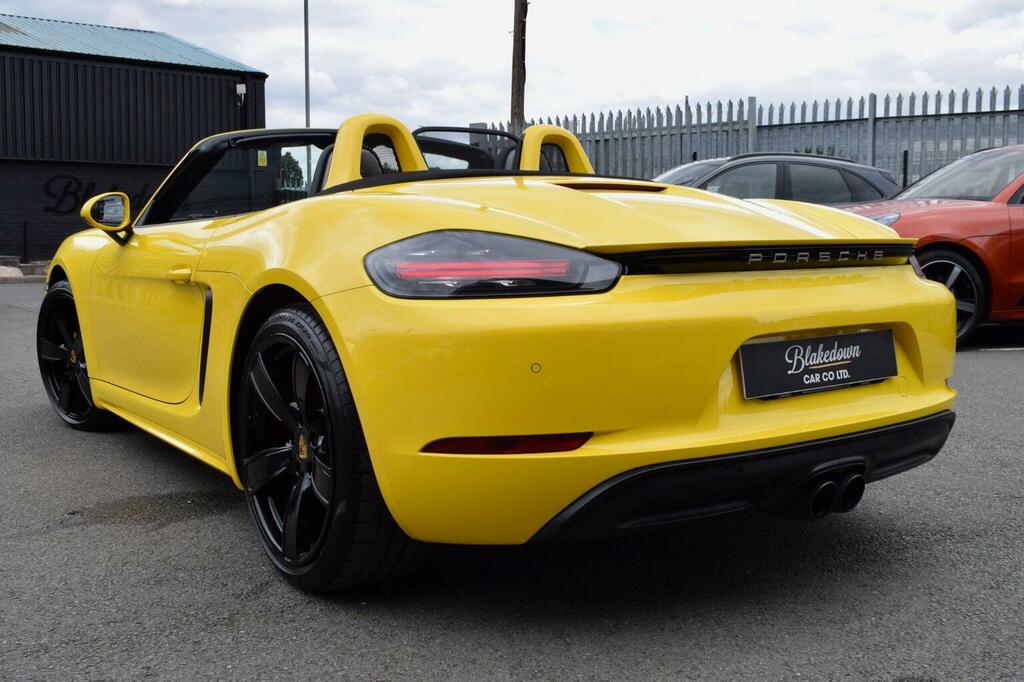 Porsche 718 Boxster Convertible 2.0T Pdk Euro 6 Ss 201717 Yellow #6