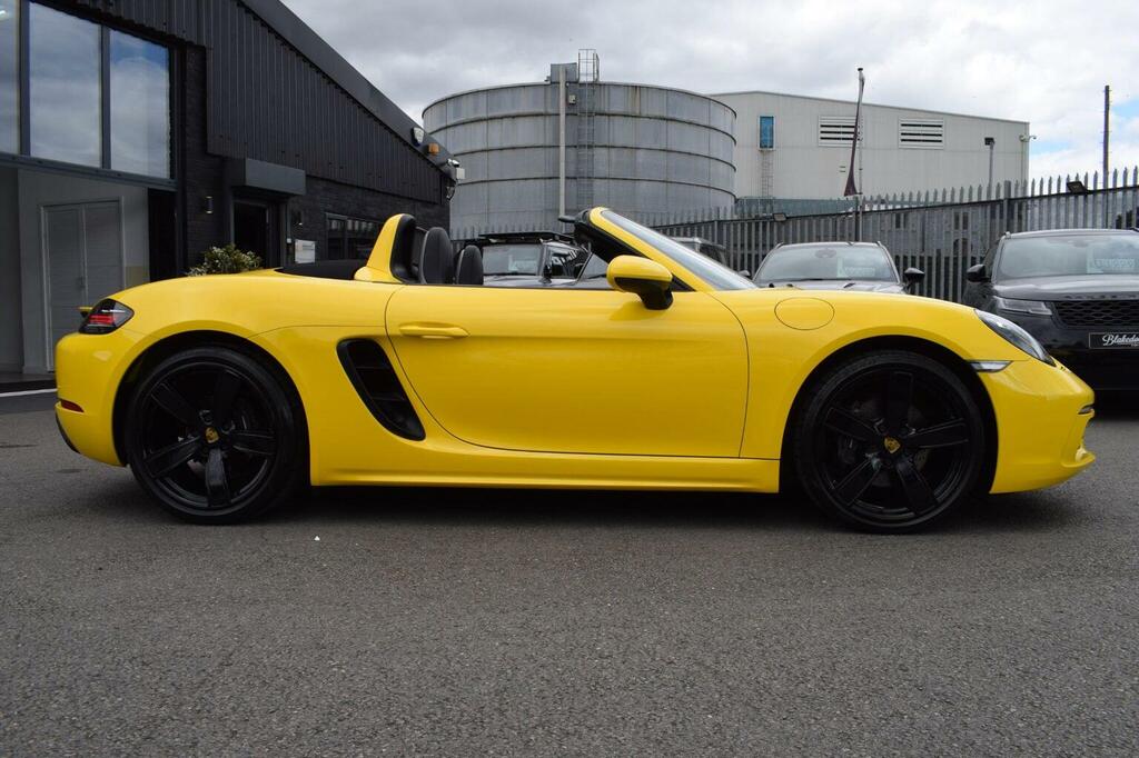 Porsche 718 Boxster Convertible 2.0T Pdk Euro 6 Ss 201717 Yellow #5