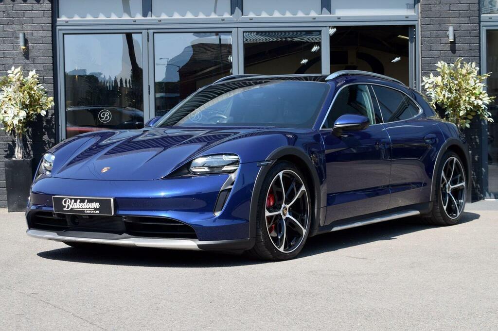 Porsche Taycan Estate Performance Plus 93.4Kwh 4S Cross Turismo A Blue