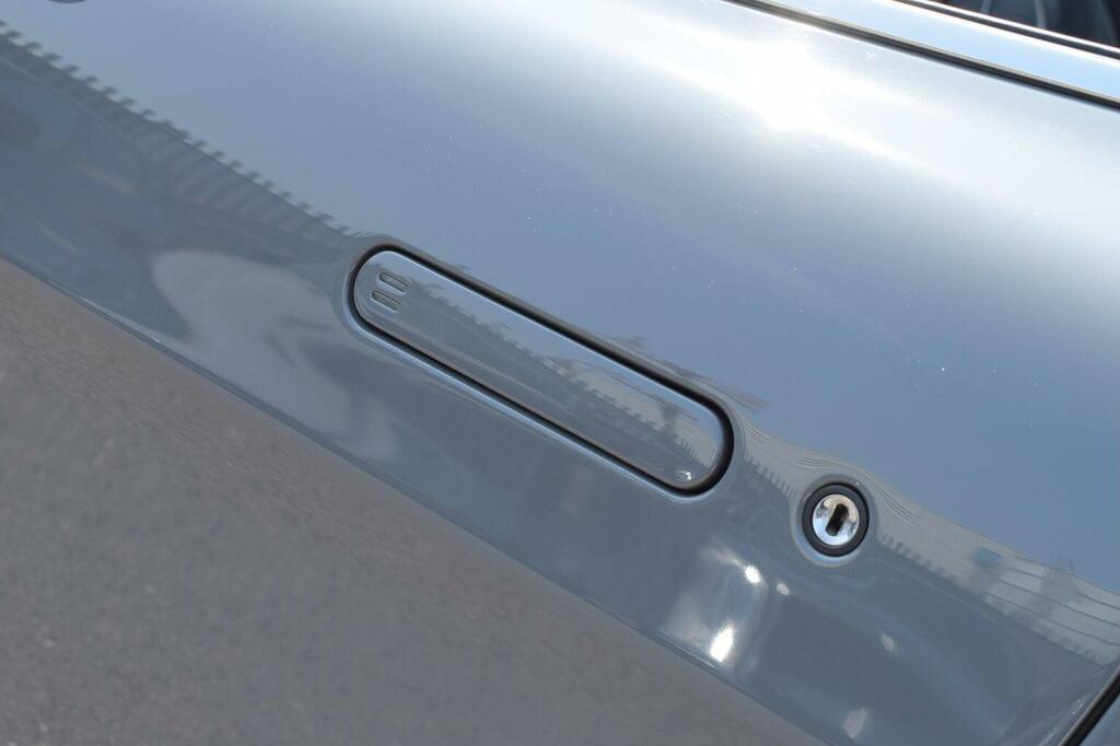 Aston Martin Vantage Coupe Silver #42