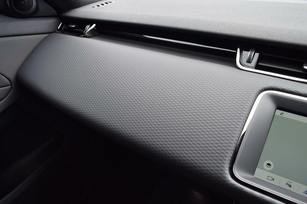 Land Rover Range Rover Evoque R-dynamic S White #23