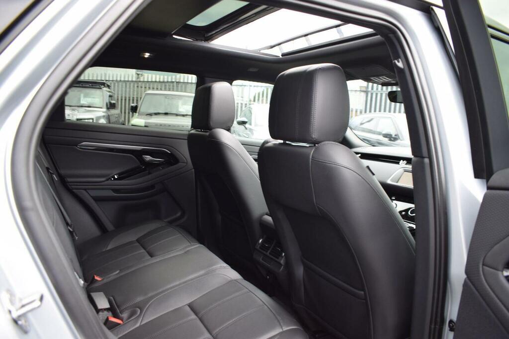 Land Rover Range Rover Evoque R-dynamic S White #26