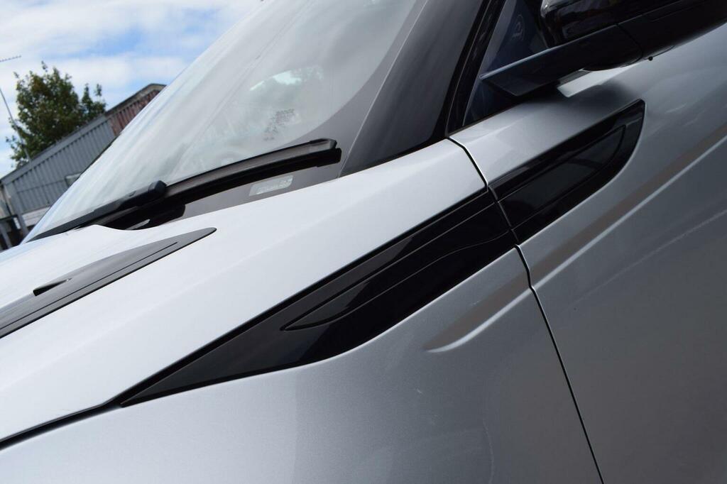 Land Rover Range Rover Evoque R-dynamic S White #37