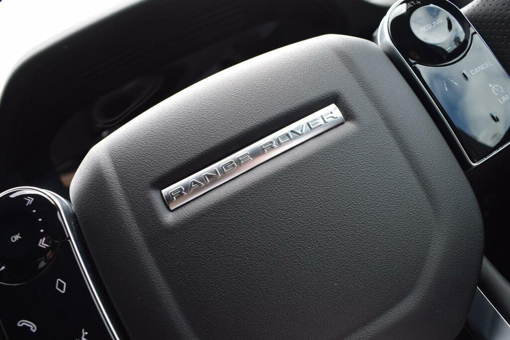 Land Rover Range Rover Evoque R-dynamic S White #21