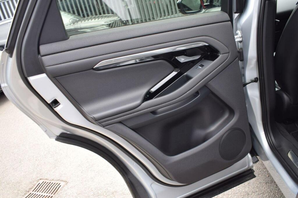 Land Rover Range Rover Evoque R-dynamic S White #12