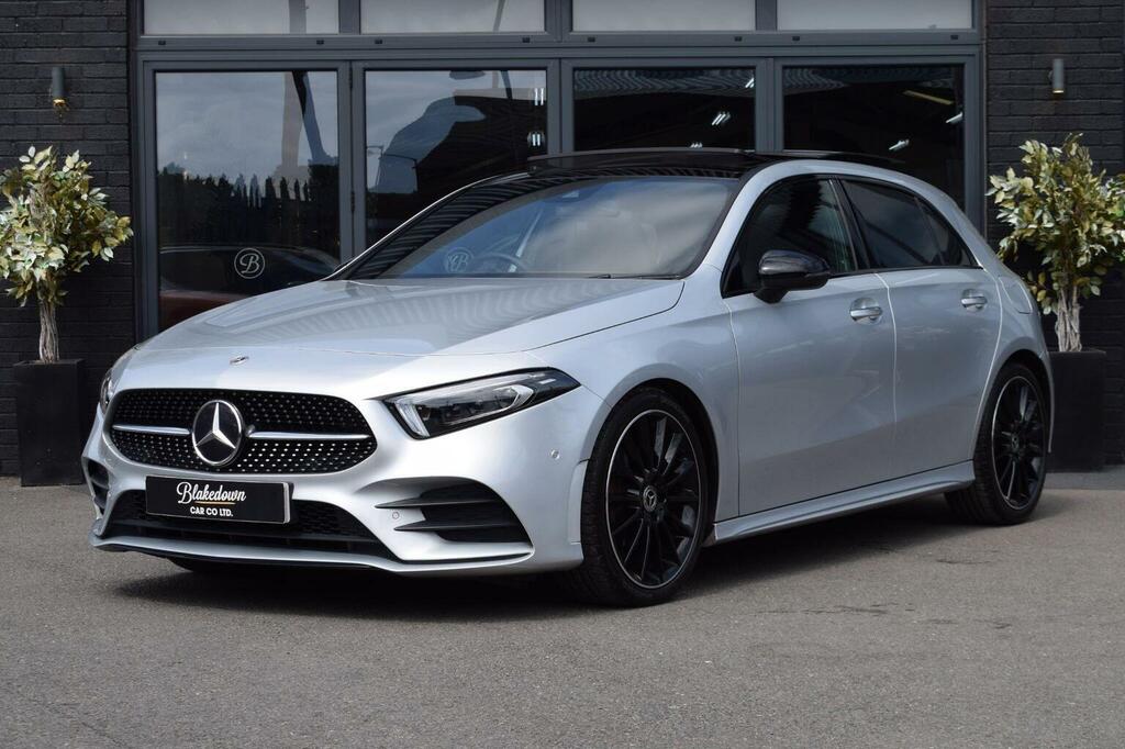 Mercedes-Benz A Class 1.3 A200 Amg Line Night Edition Premium Plus 7G- Silver