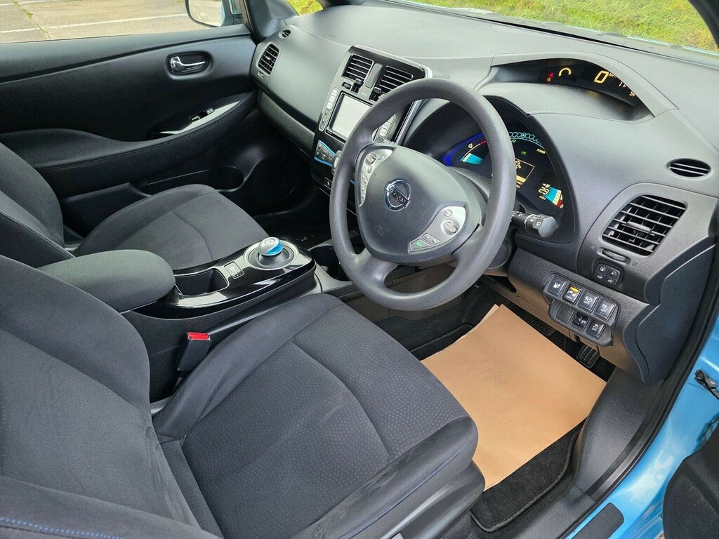 Nissan Leaf 24Kwh Acenta 2015 DP65MDY Blue #3