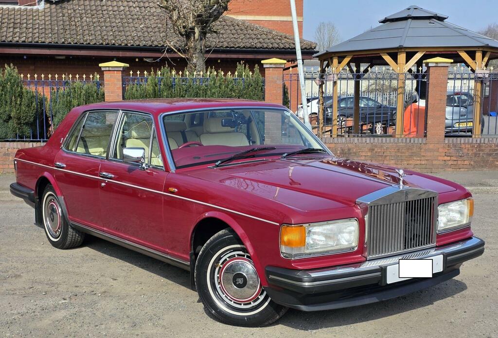 Rolls-Royce Silver Spirit 6.8 II 1990 Red #2