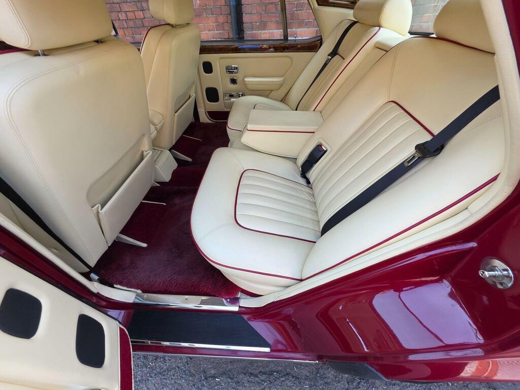 Rolls-Royce Silver Spirit Spirit II Silver #25