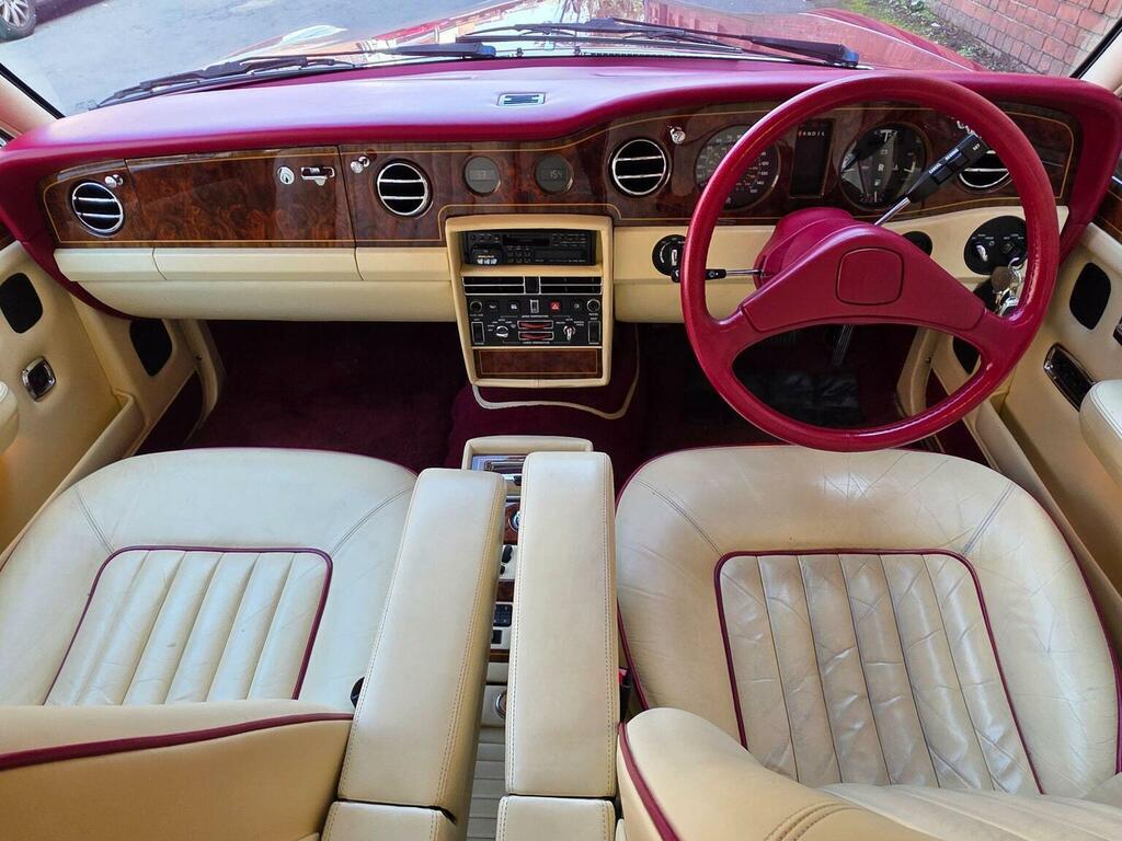 Rolls-Royce Silver Spirit Spirit II Silver #18