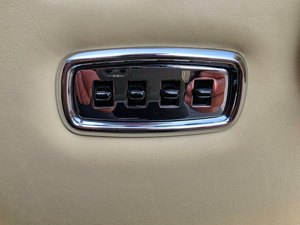 Rolls-Royce Silver Spirit Spirit II Silver #39
