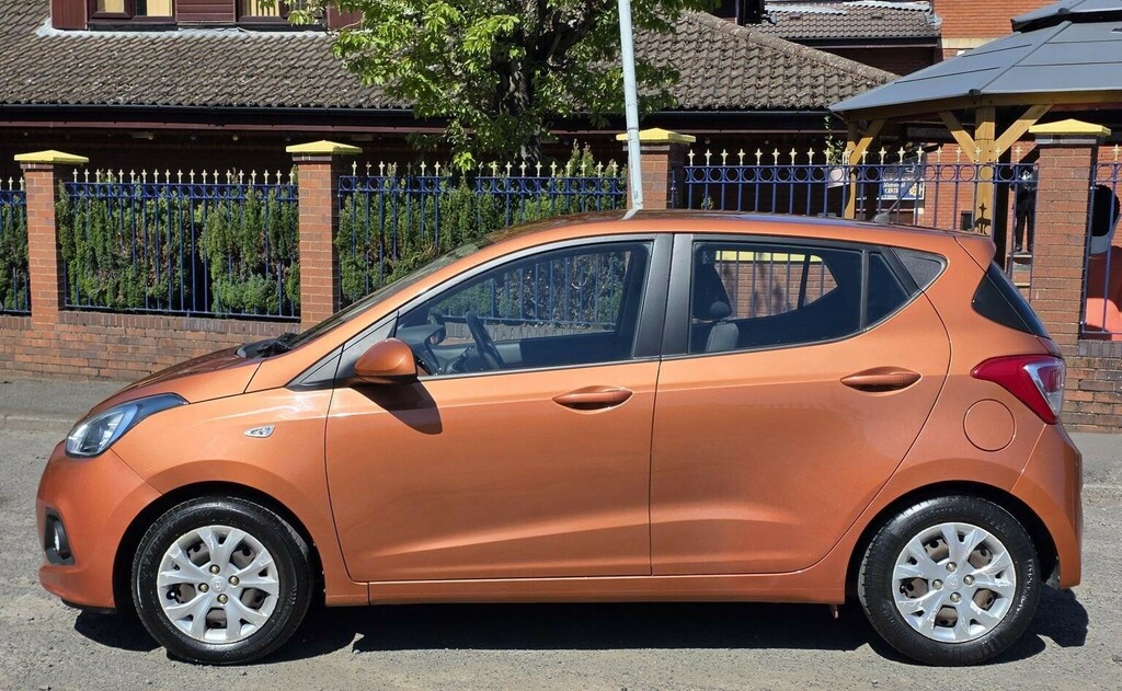 Hyundai I10 1.0 Se Euro 5 2014 VK14YKZ Orange #5
