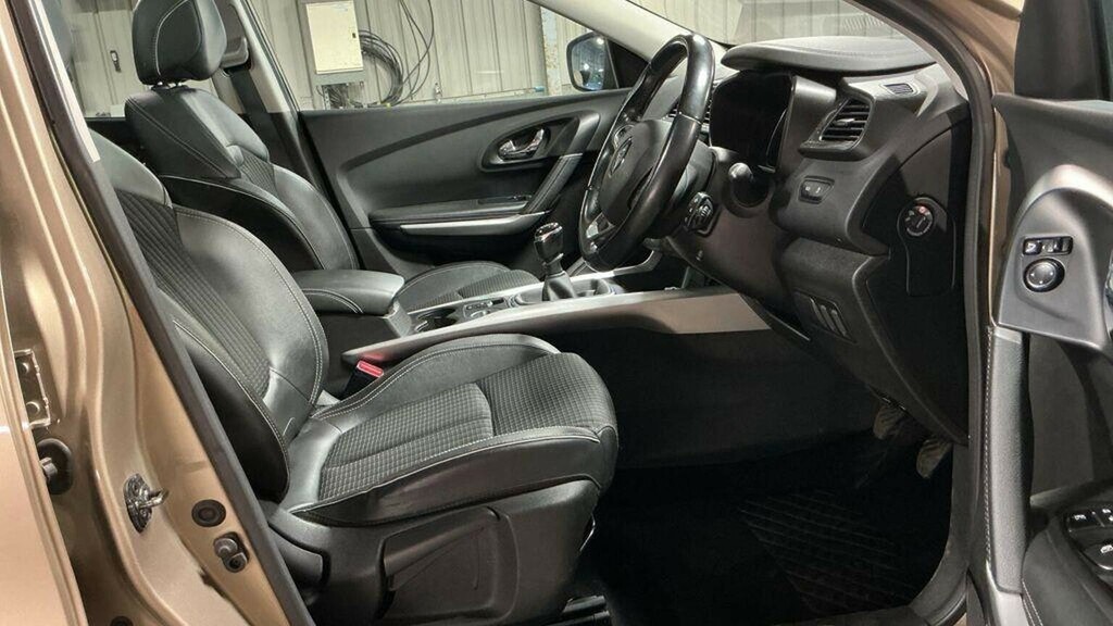 Renault Kadjar 1.5 Dci Signature Nav Euro 6 Ss 2016 Beige #3