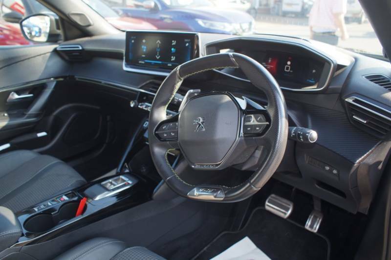 Peugeot 2008 Puretech Ss Active Premium Plus White #17