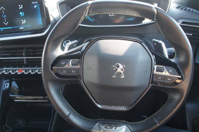 Peugeot 2008 Puretech Ss Active Premium Plus White #18